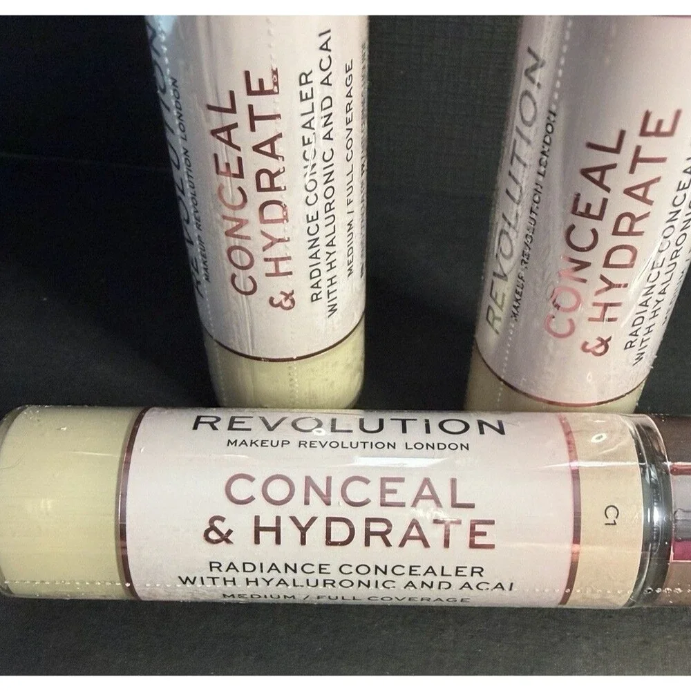 Revolution Conceal & Hydrate Concealer C1 – 3‑Pack Hydrating Full Coverage